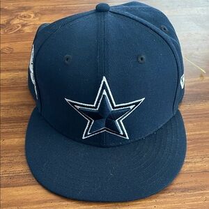 Navy 9FIFTY Snapback Dallas Cowboys Hat
